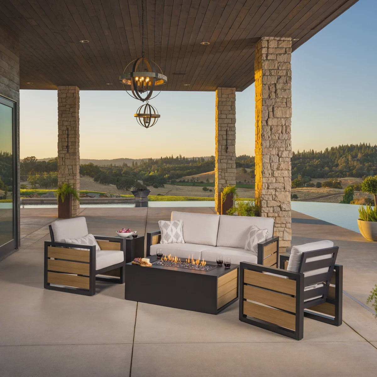 Bradford 5-piece Patio Conversation Set with Fire Table