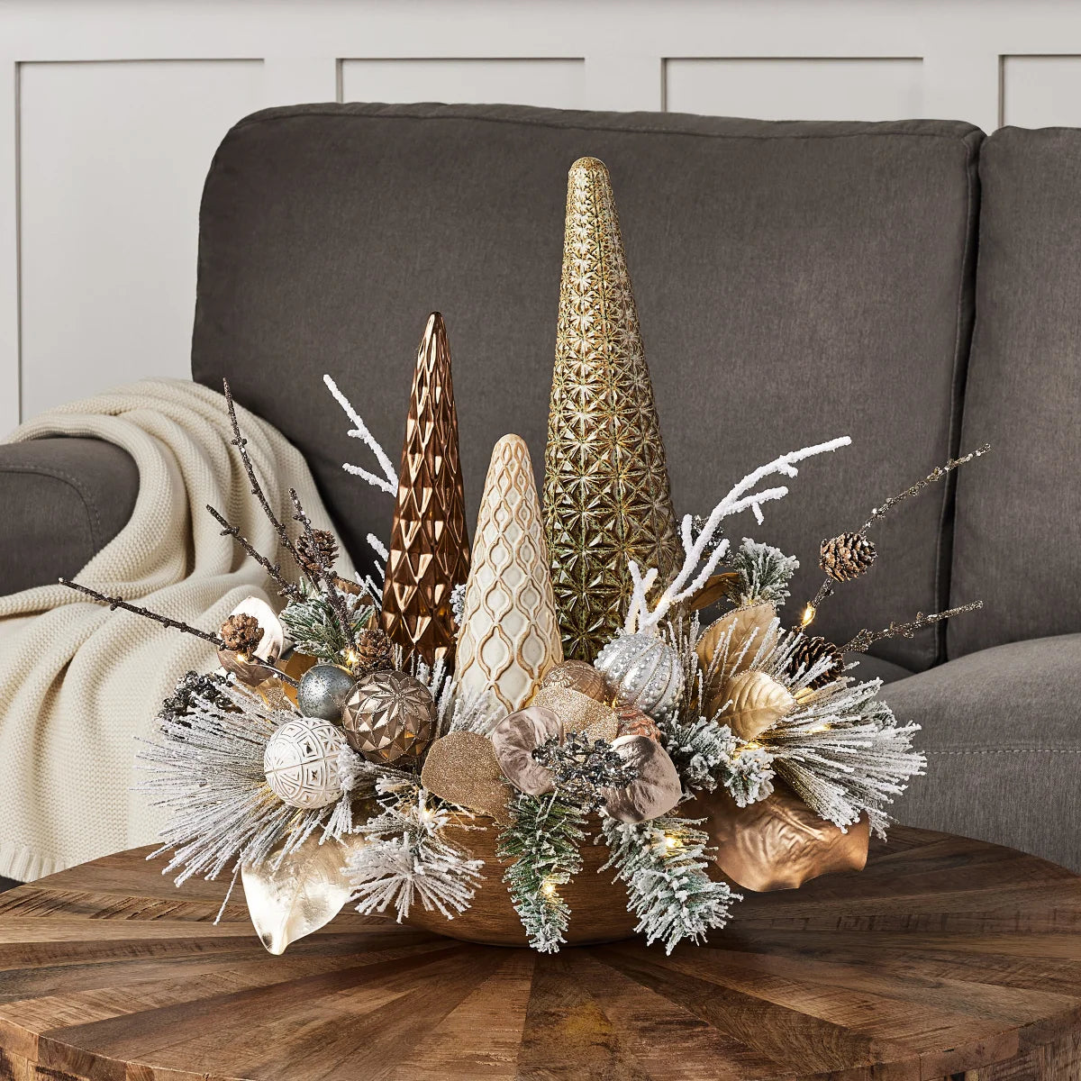 20" (51cm) Pre-Lit Centrepiece with 35 LED Lights