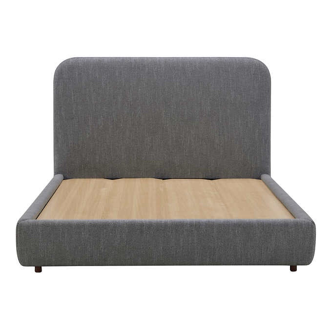 Aiden & Ivy Curved Upholstered Queen Bed