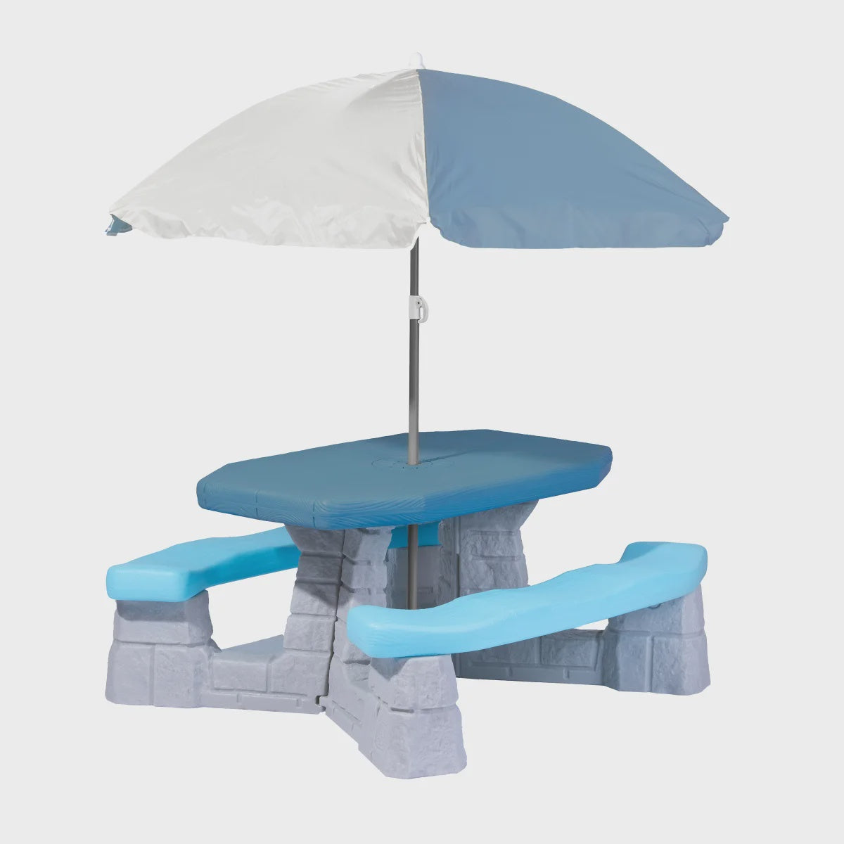 Picnic Table with Umbrella
