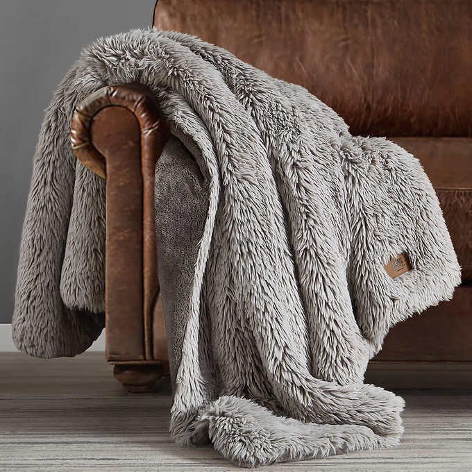 FRYE Arctic Luxe Throw 60 x 70 inch